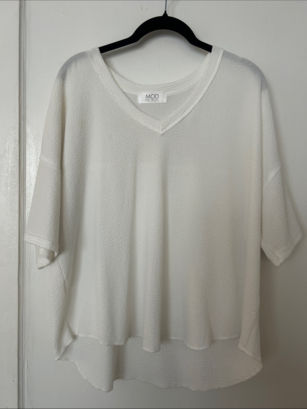 MOD V-Neck Lightweight White Textured Tunic Top